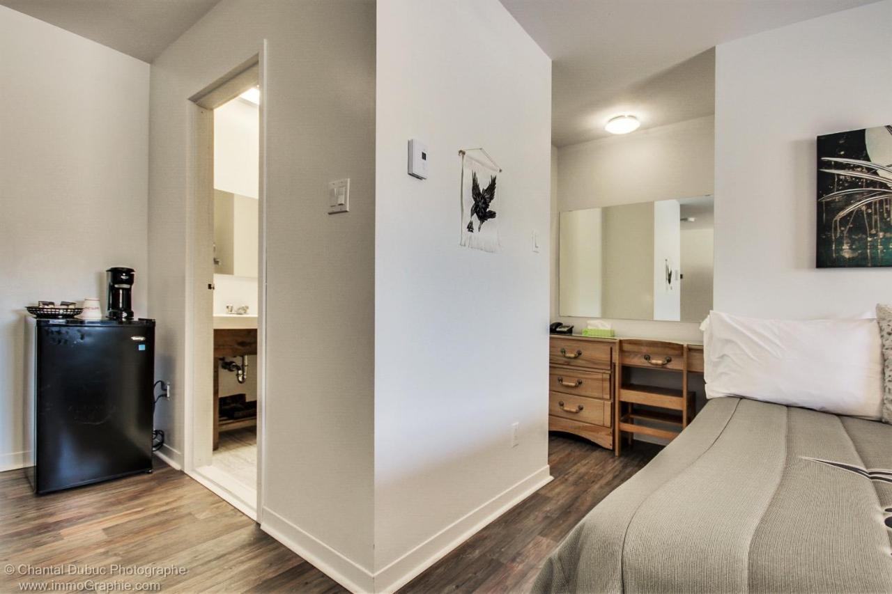 Auberge Motel Drakkar Shawinigan Ngoại thất bức ảnh