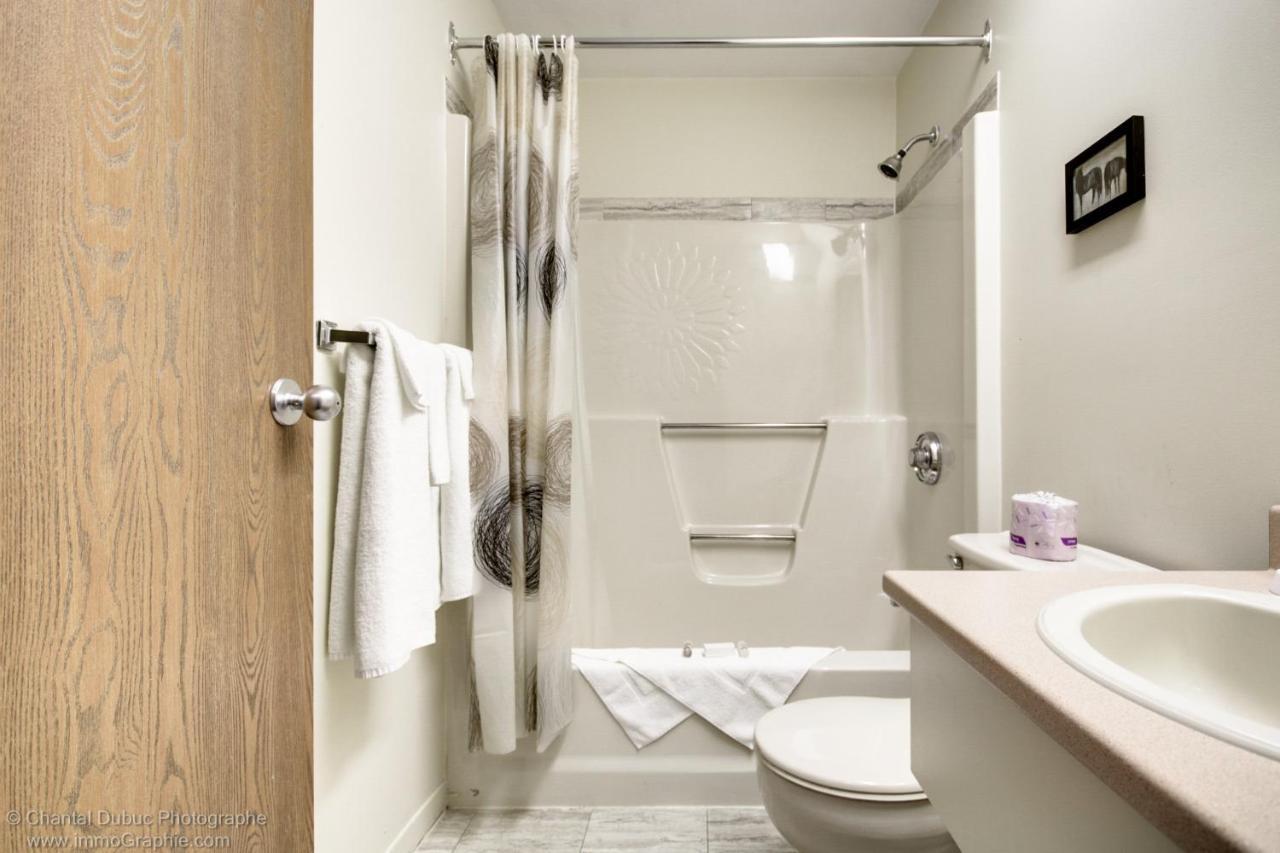 Auberge Motel Drakkar Shawinigan Ngoại thất bức ảnh