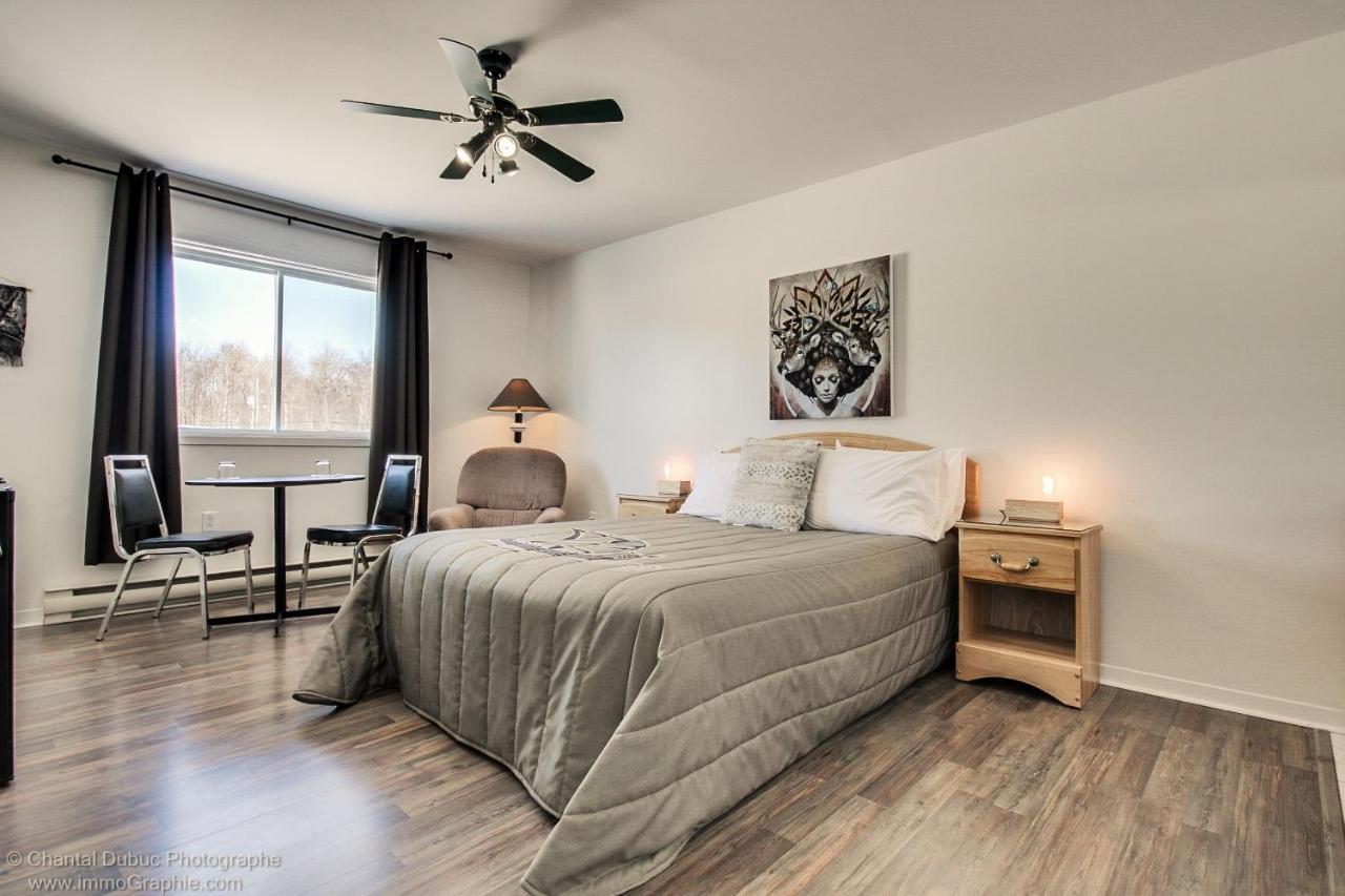 Auberge Motel Drakkar Shawinigan Ngoại thất bức ảnh